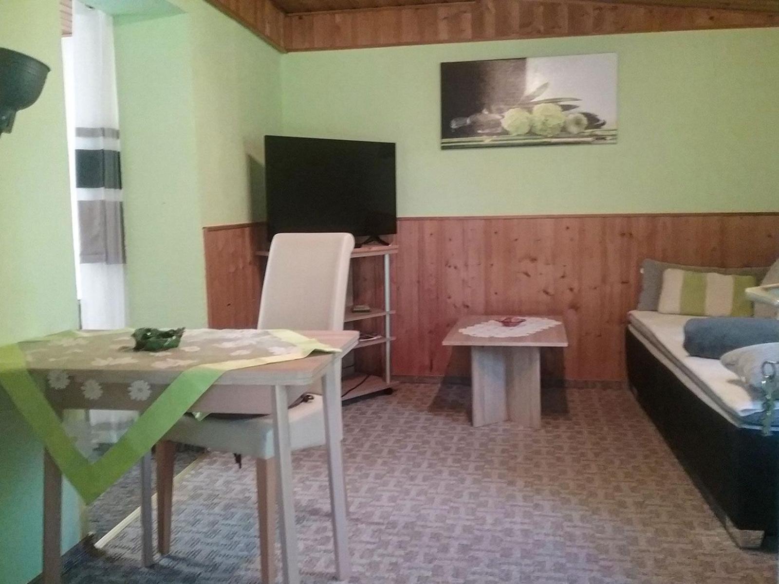 Gemuetliche Ferienwohnung Loebert Luebbenau Luaran gambar